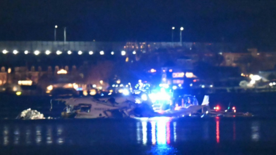 Medien: Zahlreiche Leichen nach Flugzeugungl&uuml;ck in Washington geborgen