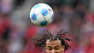 Leipzig vence na visita ao Mainz (2-0) e assume lideran&ccedil;a da Bundesliga