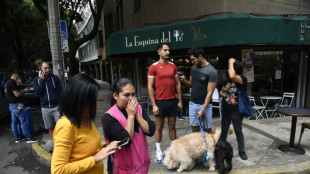 Sismo de 7,7 sacude a M&eacute;xico en aniversario de dos devastadores terremotos