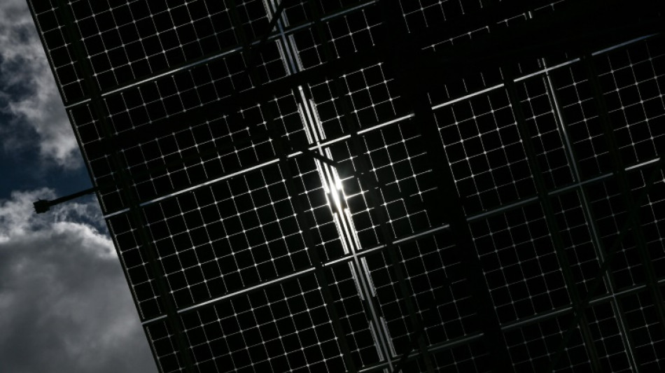 Australia approves&nbsp;world's 'largest' solar hub