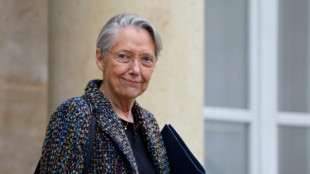 Borne ouvre la porte &agrave; une "suspension" de la r&eacute;forme des retraites