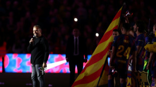Hansi Flick confirma renova&ccedil;&atilde;o com o Barcelona