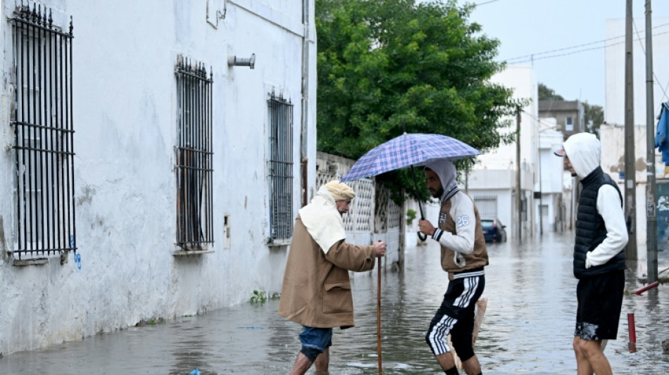 Tunisie: quatre morts dans des pluies "exceptionnelles", situation "critique" dans certaines r&eacute;gions