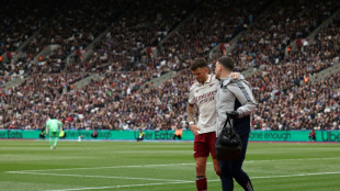 Ben White vai desfalcar o Arsenal pelo resto da temporada e pode ficar fora da Copa
