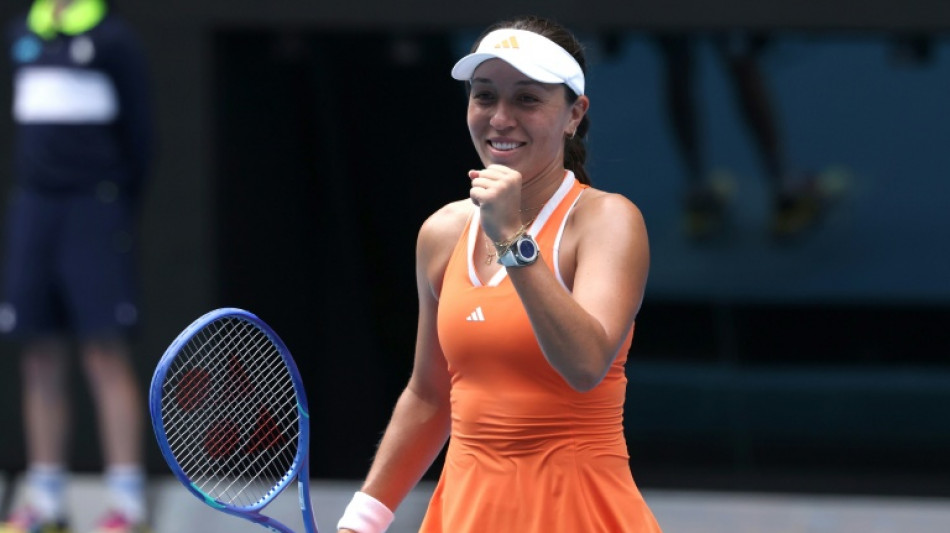 Dominant Pegula sets up Australian Open semi-final against Rybakina