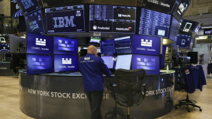 Wall Street profite de données économiques meilleures qu'attendu