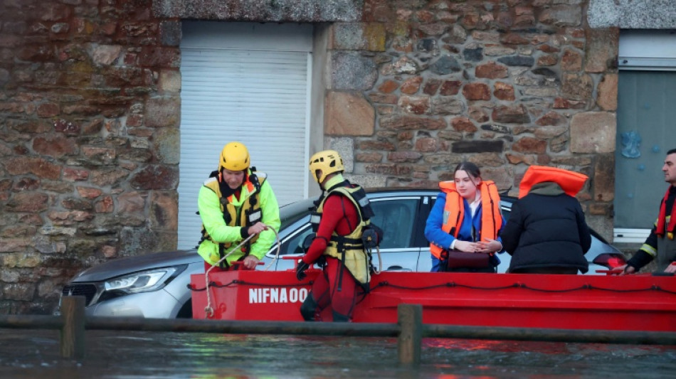 Trois d&eacute;partements bretons en vigilance orange crues
