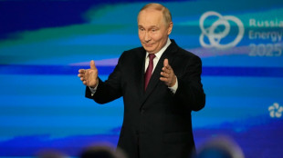 Putin dice que Rusia sigue siendo "uno de los principales productores de crudo" pese a las presiones