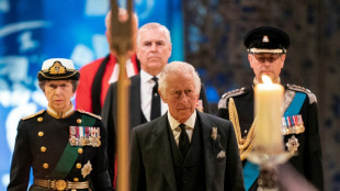 Apr&egrave;s la mort d'Elizabeth II, le d&eacute;licat retour m&eacute;diatique du prince Andrew 