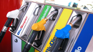 Mimit, il prezzo della benzina in lieve rialzo a 1,939 euro, cala il diesel
