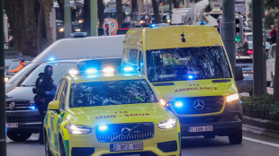 Incendio in un edificio al centro di Bruxelles, morti e dispersi