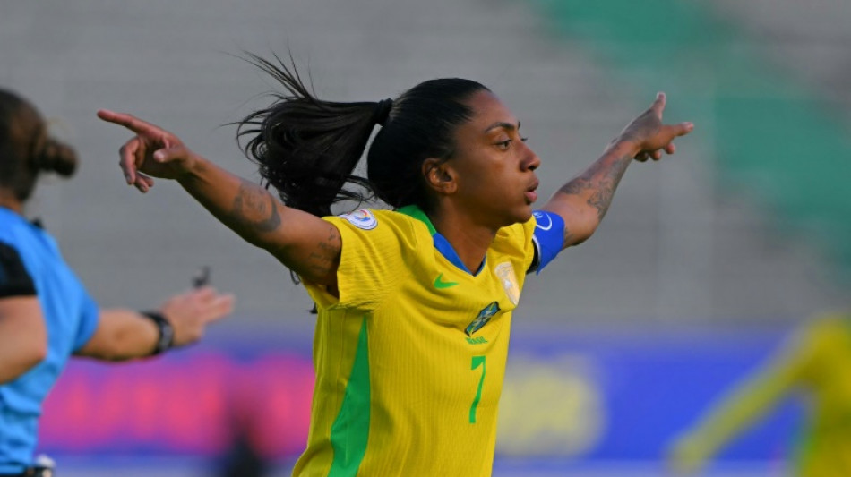 Brasil atropela Bol&iacute;via (6-0) e lidera Grupo B da Copa Am&eacute;rica feminina