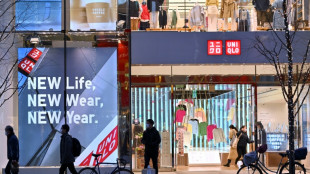 La marca textil japonesa Uniqlo no prev&eacute; por ahora suspender sus actividades en Rusia