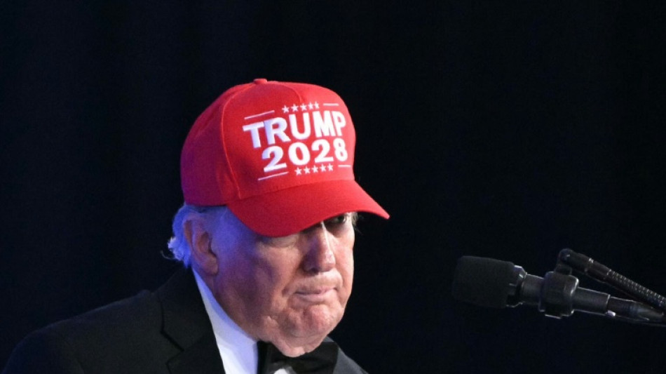 Trump spottet bei Presse-Gala &uuml;ber Medien und kokettiert mit dritter Amtszeit