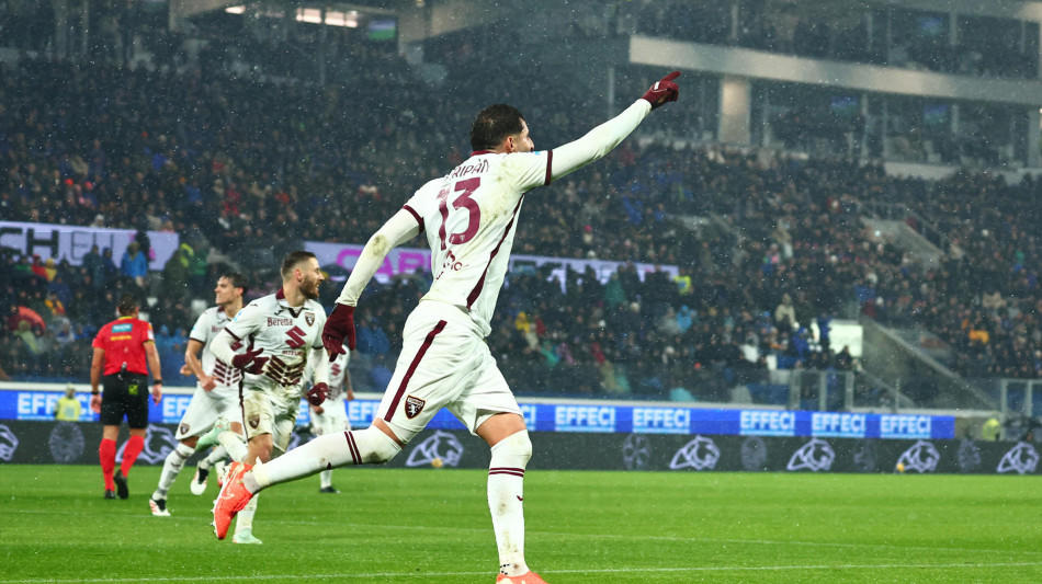 Calcio: Torino; Maripan vince il Pallone Granata 2025