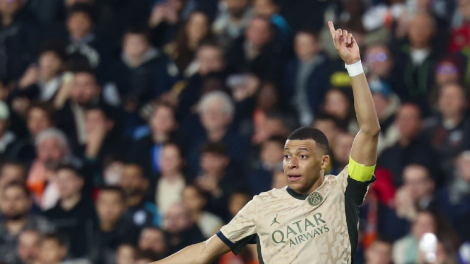 Com hat-trick de Mbapp&eacute;, PSG goleia Montpellier no Campeonato Franc&ecirc;s