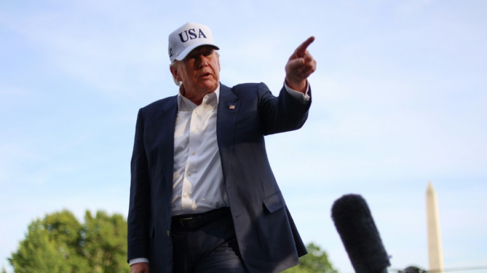 Trump mant&eacute;m controle sobre republicanos, apesar da baixa popularidade