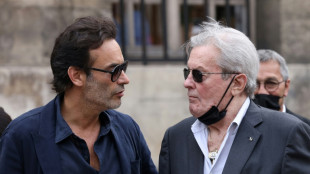 Alain Delon n'a pas perdu sa lucidit&eacute;, d'apr&egrave;s son avocat
