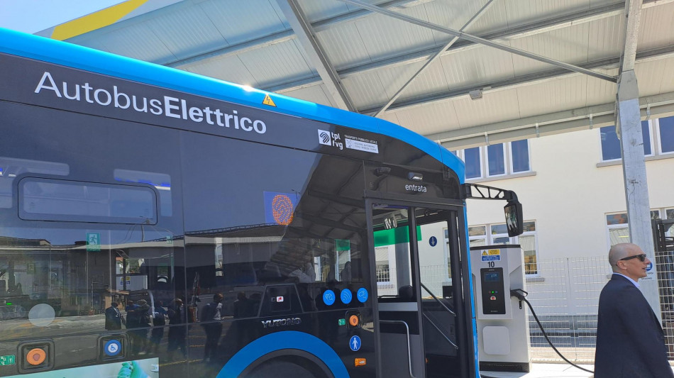 Trieste Trasporti, met&agrave; flotta ecologica entro 2030, investimento da 100 milioni