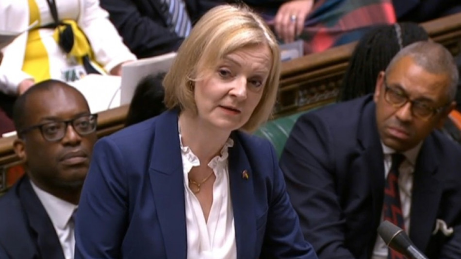 La nueva primera ministra brit&aacute;nica choca con la oposici&oacute;n sobre la soluci&oacute;n a la crisis energ&eacute;tica