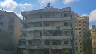 Israel bombardeia cidade no sul do L&iacute;bano e amplia zona de opera&ccedil;&otilde;es terrestres