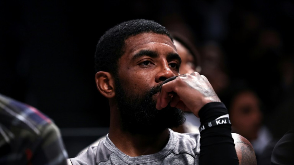 Lakers' James says Irving should be allowed to play