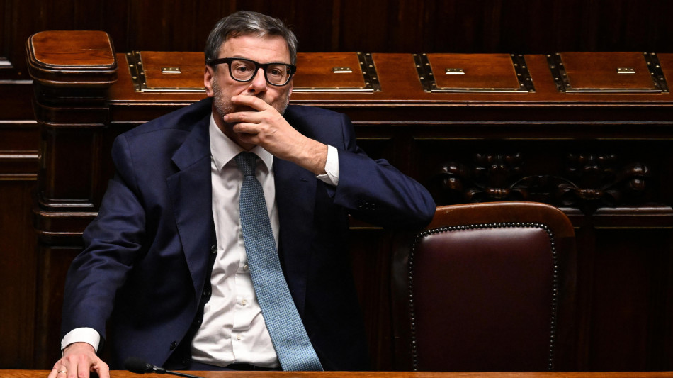 Giorgetti, 'guerra &egrave; stress test impegnativo per i conti pubblici'