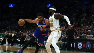 NBA: les Knicks s'imposent largement chez les Celtics, Leonard grandiose avec 41 points