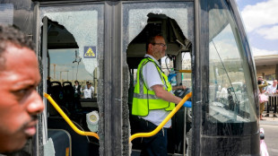 Mindestens sechs Tote bei Attentat in Jerusalem - Israel weitet Gaza-Offensive aus