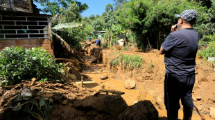 Sobe para 16 o n&uacute;mero de mortos em deslizamento de terra na Col&ocirc;mbia
