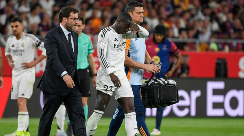 Lesionado, lateral Mendy vai desfalcar Real Madrid por várias semanas