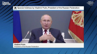 El foro econ&oacute;mico mundial de Davos suspende sus relaciones con Rusia
