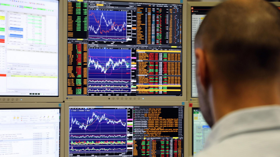 Lo spread tra Btp e Bund si allarga in avvio a 82 punti
