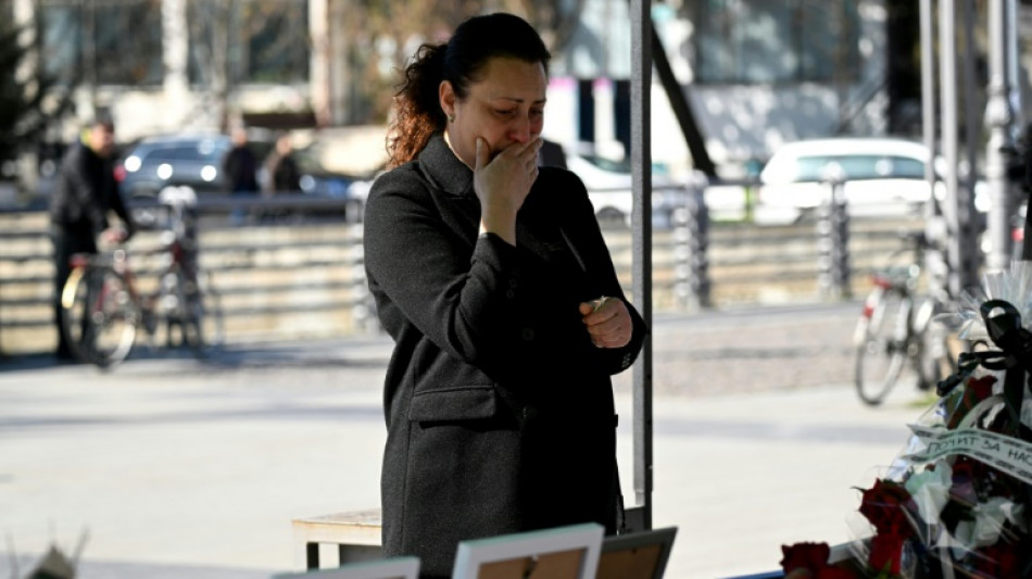 La Mac&eacute;doine du Nord enterre les victimes de l'incendie de Kocani