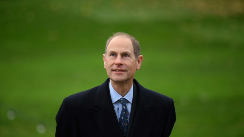 Le prince Edward fait duc d'Edimbourg, titre port&eacute; auparavant par l'&eacute;poux d'Elizabeth II 