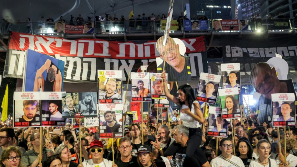 Decenas de miles protestan en Tel Aviv contra el plan israelí de ocupar Ciudad de Gaza