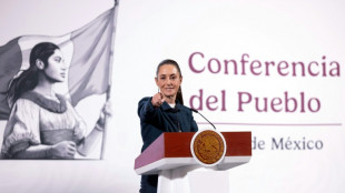 Presidenta de M&eacute;xico dice tener "mesa de di&aacute;logo" con EEUU
