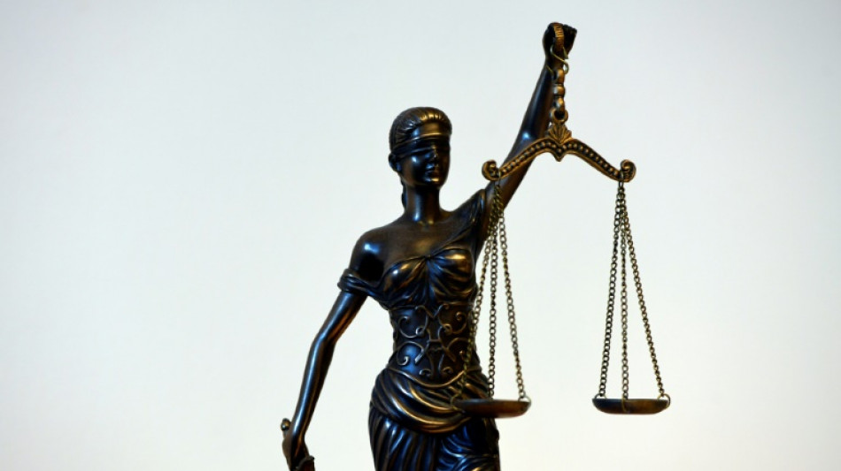 Lebenslange Haft f&uuml;r Mord an Frau und Verbrennen von Leiche in Hessen