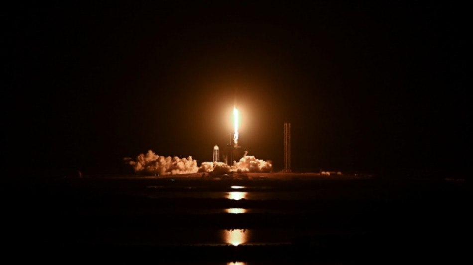 Misi&oacute;n de SpaceX despega hacia la Estaci&oacute;n Espacial Internacional