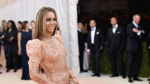 "Je suis ici en tant que m&egrave;re", dit Beyonc&eacute; venue soutenir Harris au Texas