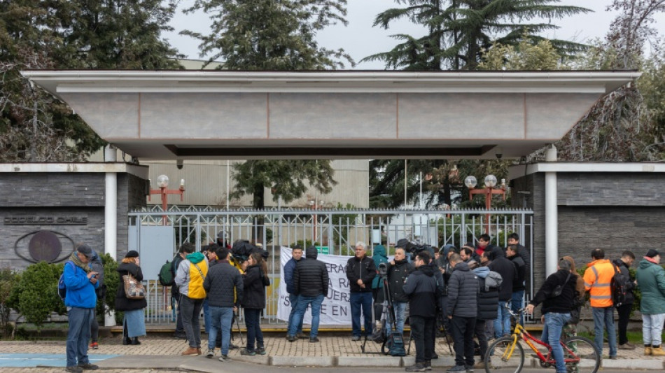 Search intensifies for five trapped in giant Chile copper mine