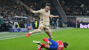 Olympique de Marselha contrata lateral b&oacute;snio Amar Dedic e aguarda Bennacer