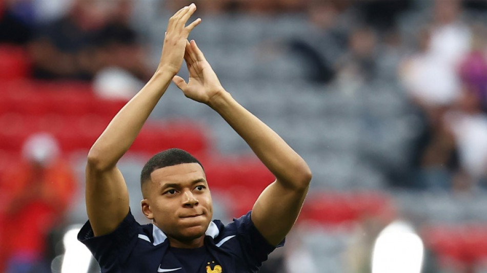 Real Madrid vai apresentar Mbapp&eacute; oficialmente na pr&oacute;xima ter&ccedil;a, no Bernab&eacute;u