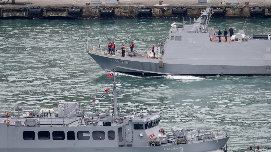 Taiwan, extra budget difesa da 40 miliardi e più armi Usa