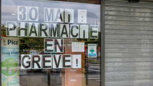 Farmac&ecirc;uticos franceses fazem primeira greve em 10 anos