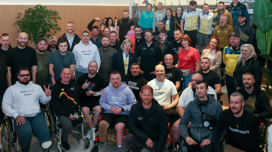 Visita sorpresa del pr&iacute;ncipe Enrique a Ucrania