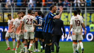Inter slump puts season at risk ahead of daunting Barca trip
