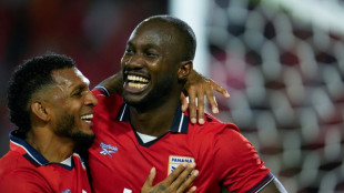 Panam&aacute; se despede de sua torcida com vit&oacute;ria sobre Rep&uacute;blica Dominicana (4-2) antes da Copa