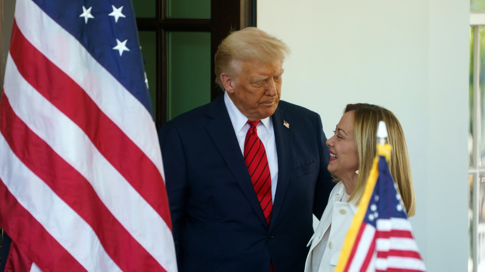 Meloni, al vertice Nato annunceremo 2% per la difesa