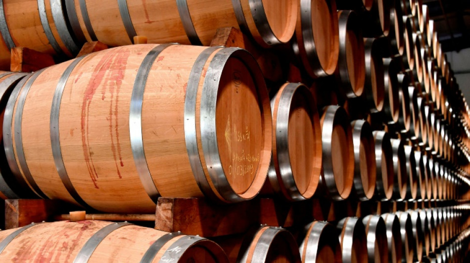 Francia convertir&aacute; el excedente de vino en alcohol industrial